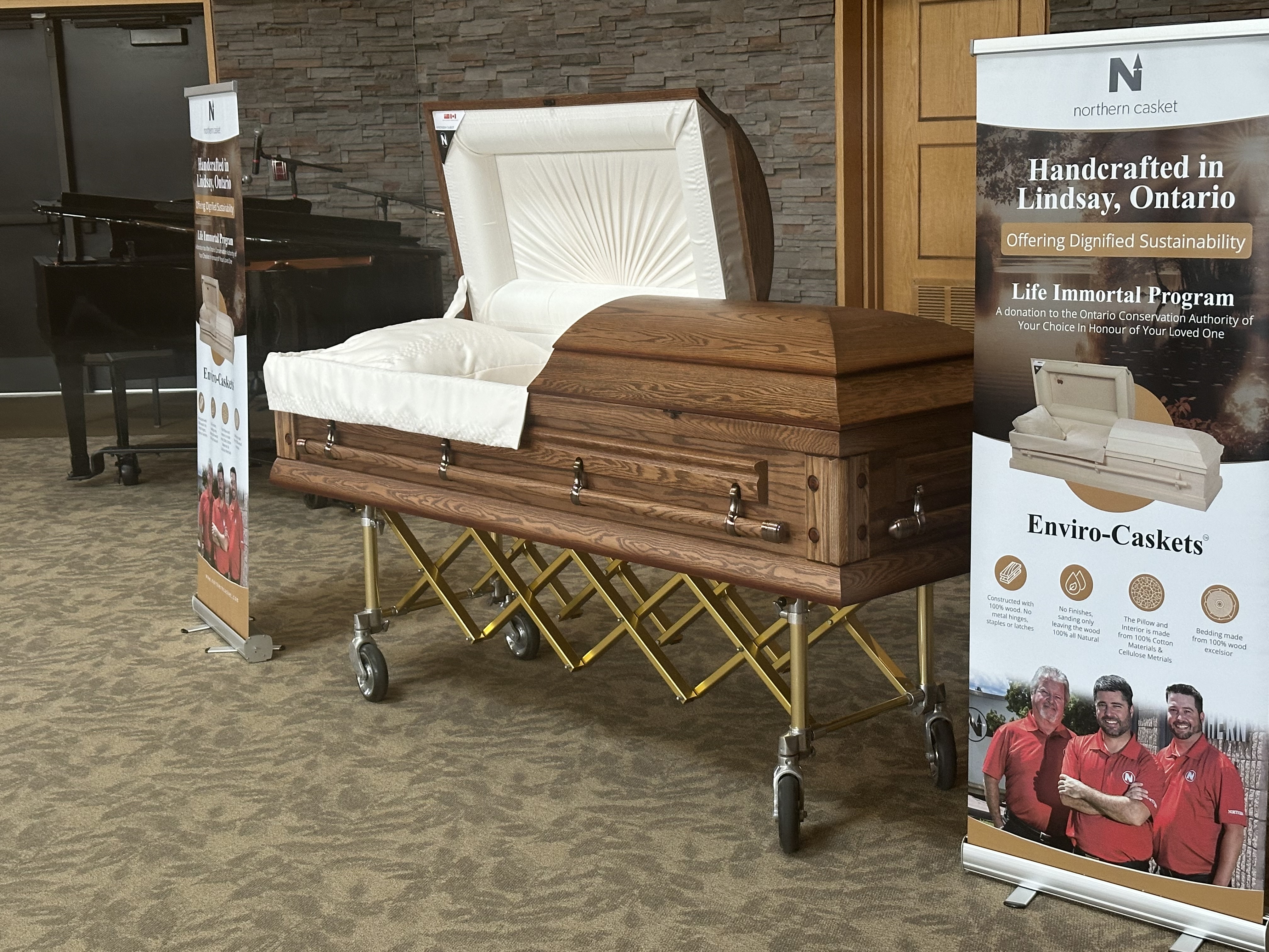 Northern Casket Haliburton