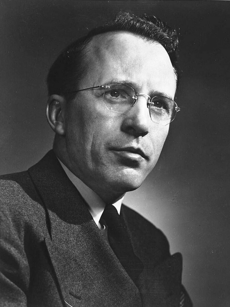  Premier tommy douglas