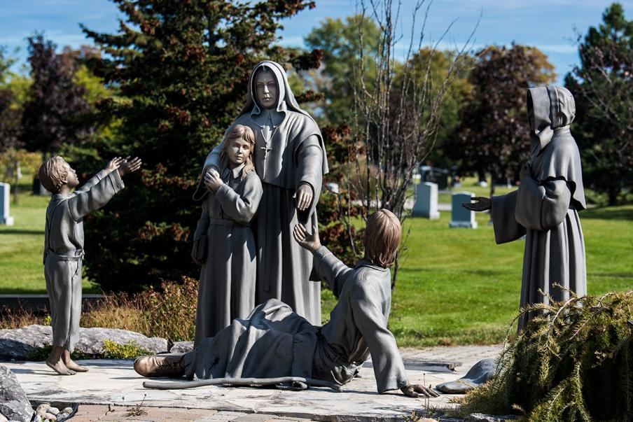 Statues of St Bruyere and D'Youville