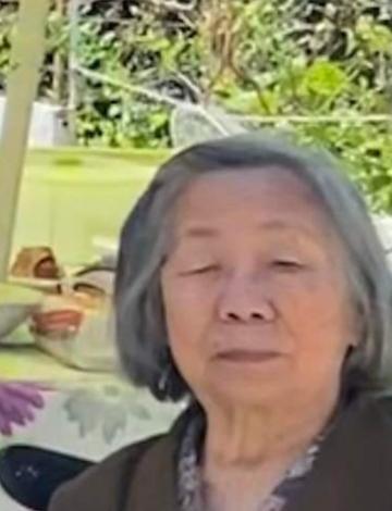 Mrs. Lan Lo 黃門羅蘭太夫人